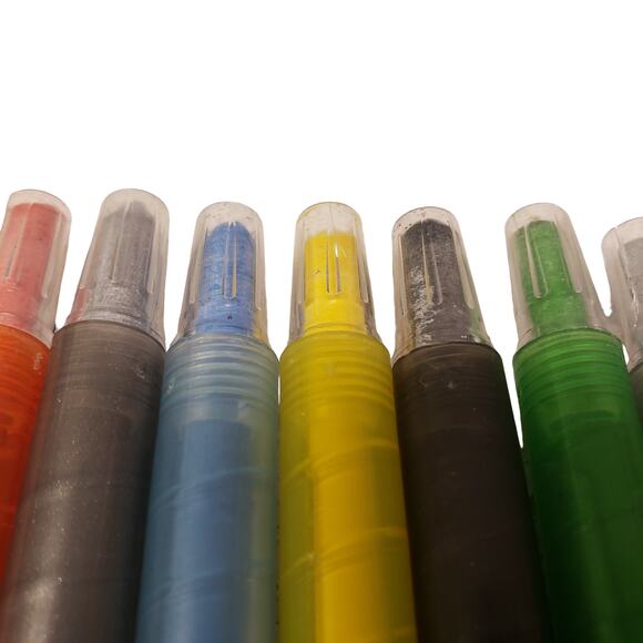 Vintage Sanrio Hello Kitty Twist Up Crayon Set Year 2000 1976 Hello Kitty Pencil - Picture 10 of 15